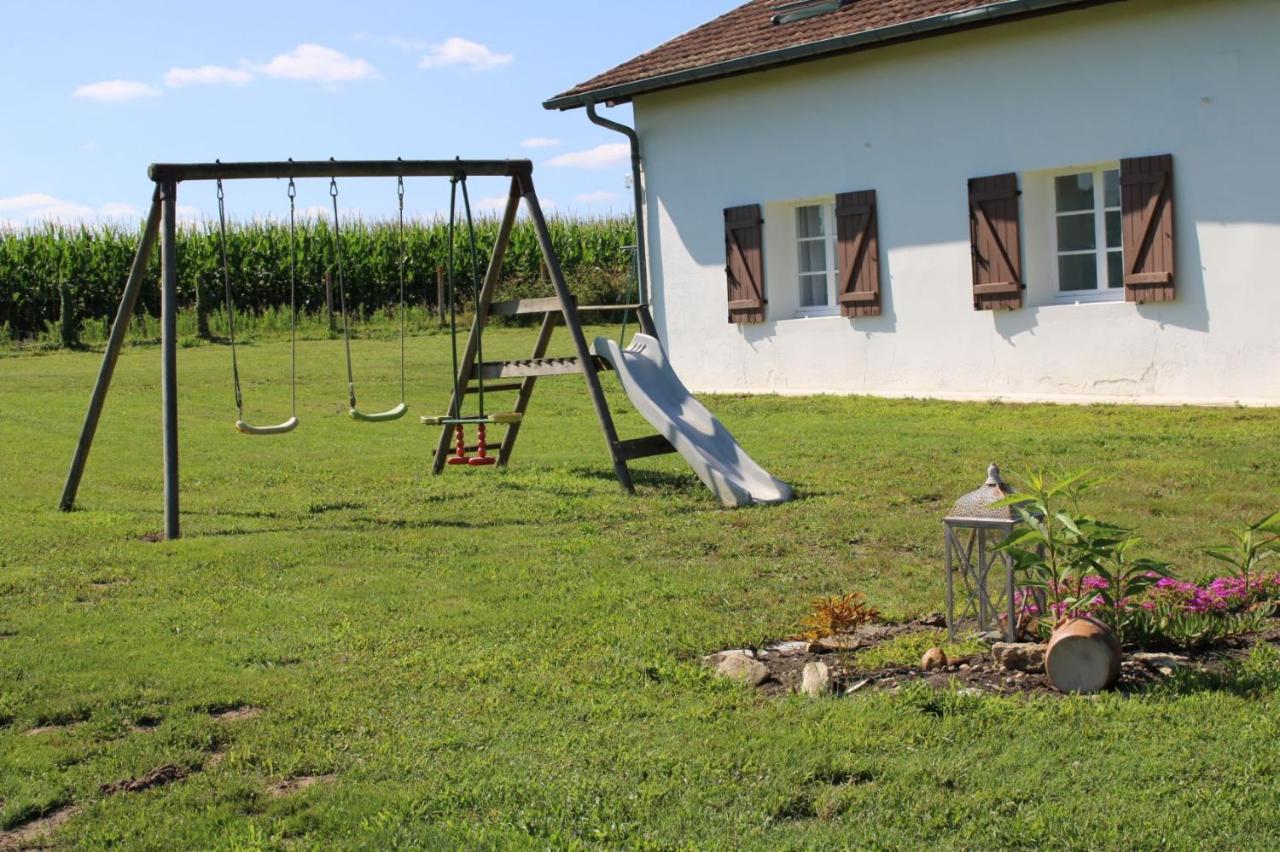 La Maison De Pescate Souprosse Luaran gambar